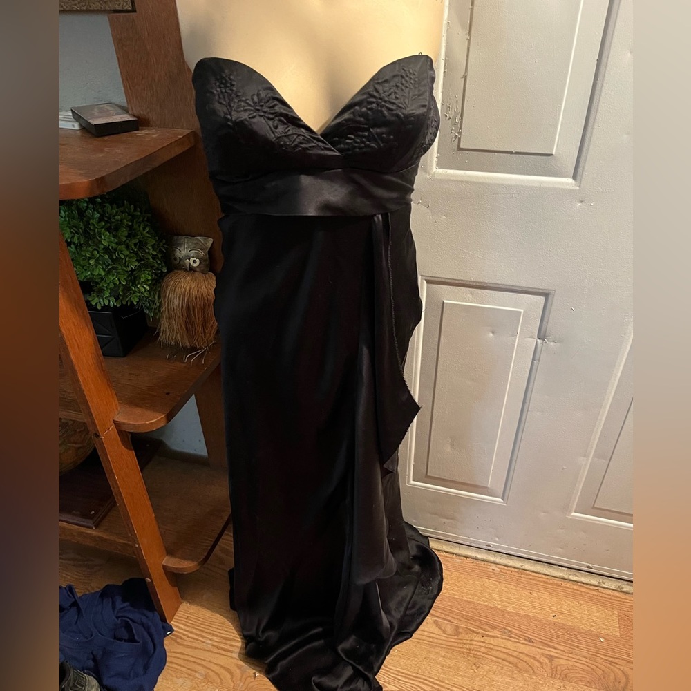 Beautiful Nicole miller black dress